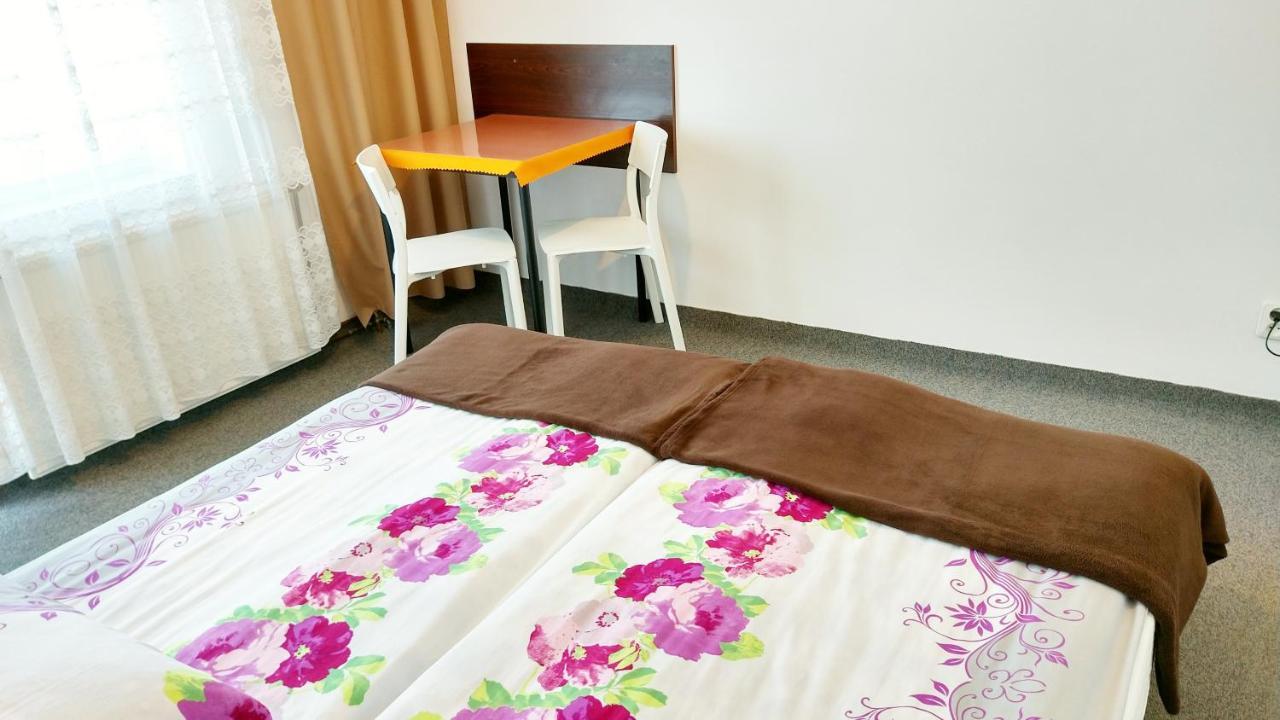 Klif Pokoje Goscinne W Centrum Blisko Morza Ustronie Morskie Kültér fotó